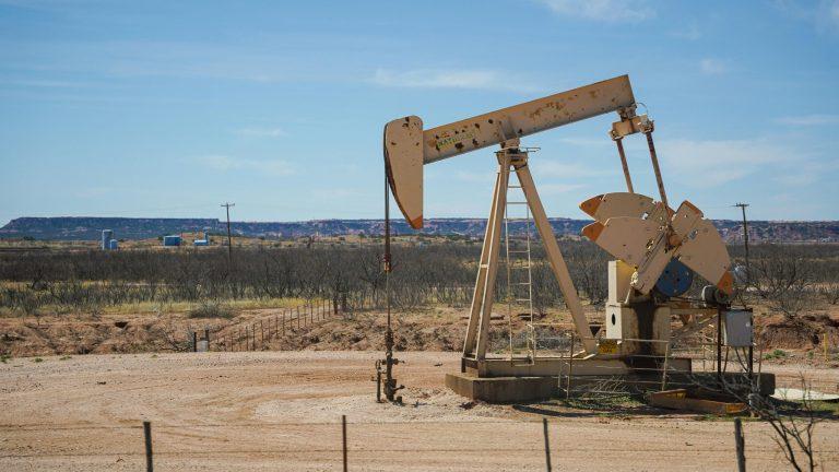 Oil Surge and Geopolitical Tensions Trigger Global Market Volatility