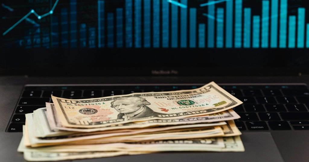 AI Rally Pushes Asian Markets Higher as Samsung Surges on HBM4E Breakthrough